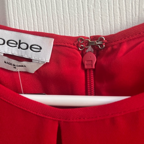Bebe Blouse Vera cascading sleeve keyhole top Goji berry size medium new w/ tags - Picture 8 of 13